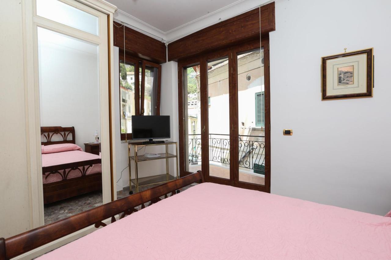 New! Casa Anna Sets In The Heart Of Amalfi Apartment Exterior photo