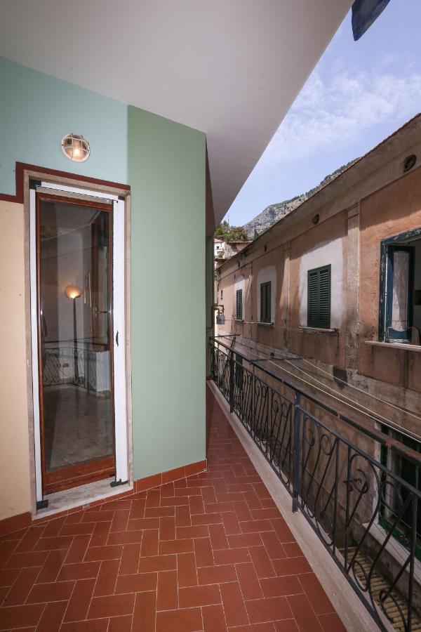 New! Casa Anna Sets In The Heart Of Amalfi Apartment Exterior photo