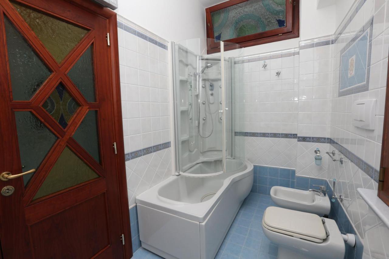 New! Casa Anna Sets In The Heart Of Amalfi Apartment Exterior photo
